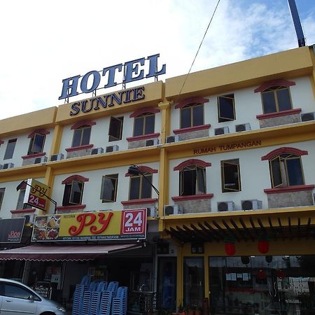 Sunnie Hotel Johor Bahru Bagian luar foto