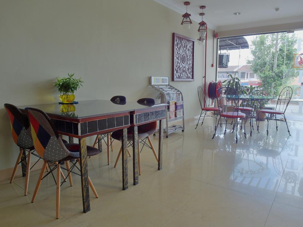Sunnie Hotel Johor Bahru Bagian luar foto